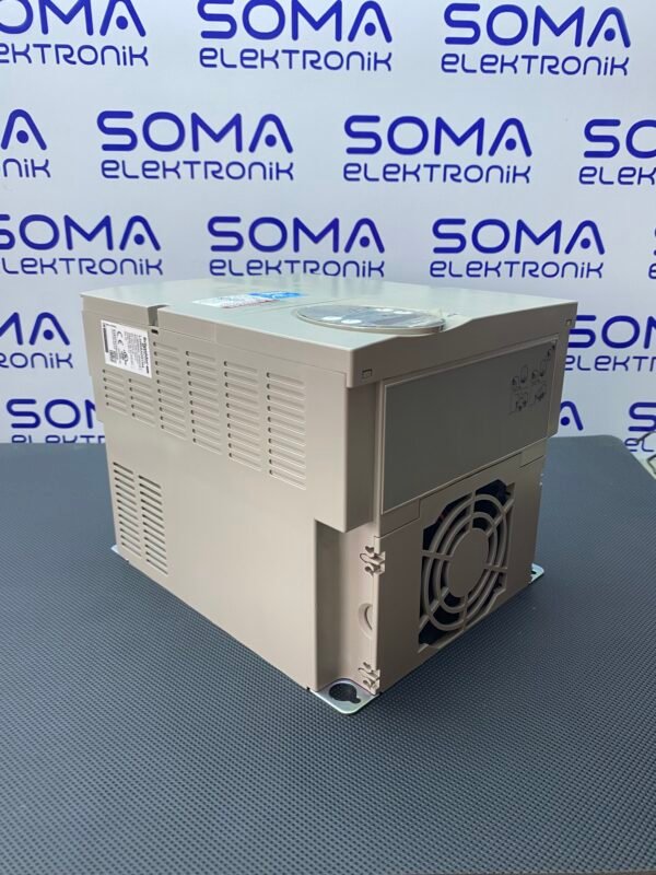 LXM05AD57N4 Schneider Electric SERVO SÜRÜCÜ 6 kW - Görsel 3