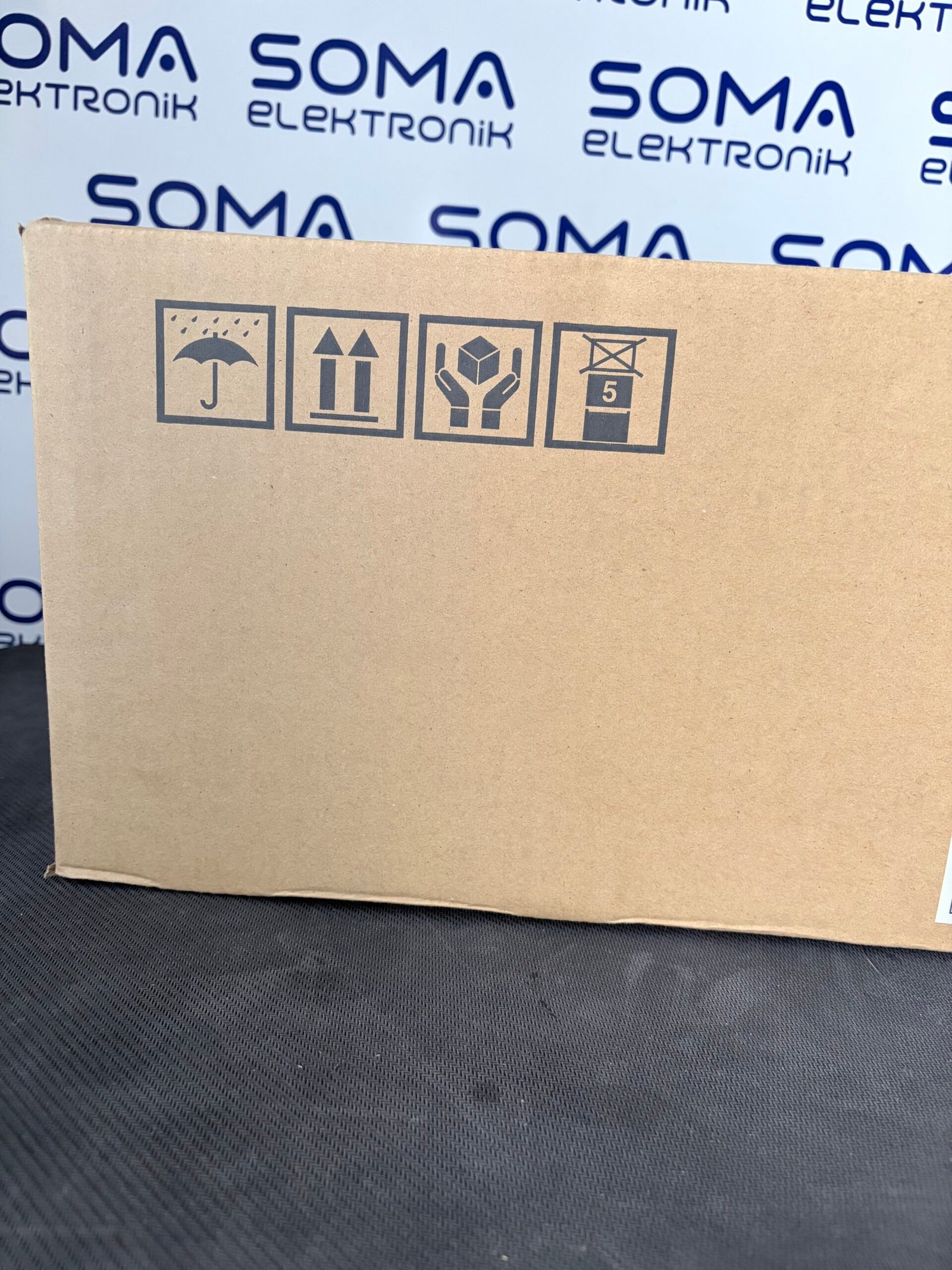 R88M-1L1K530C-S2 OMRON SERVO MOTOR 1.5 kW - Görsel 6