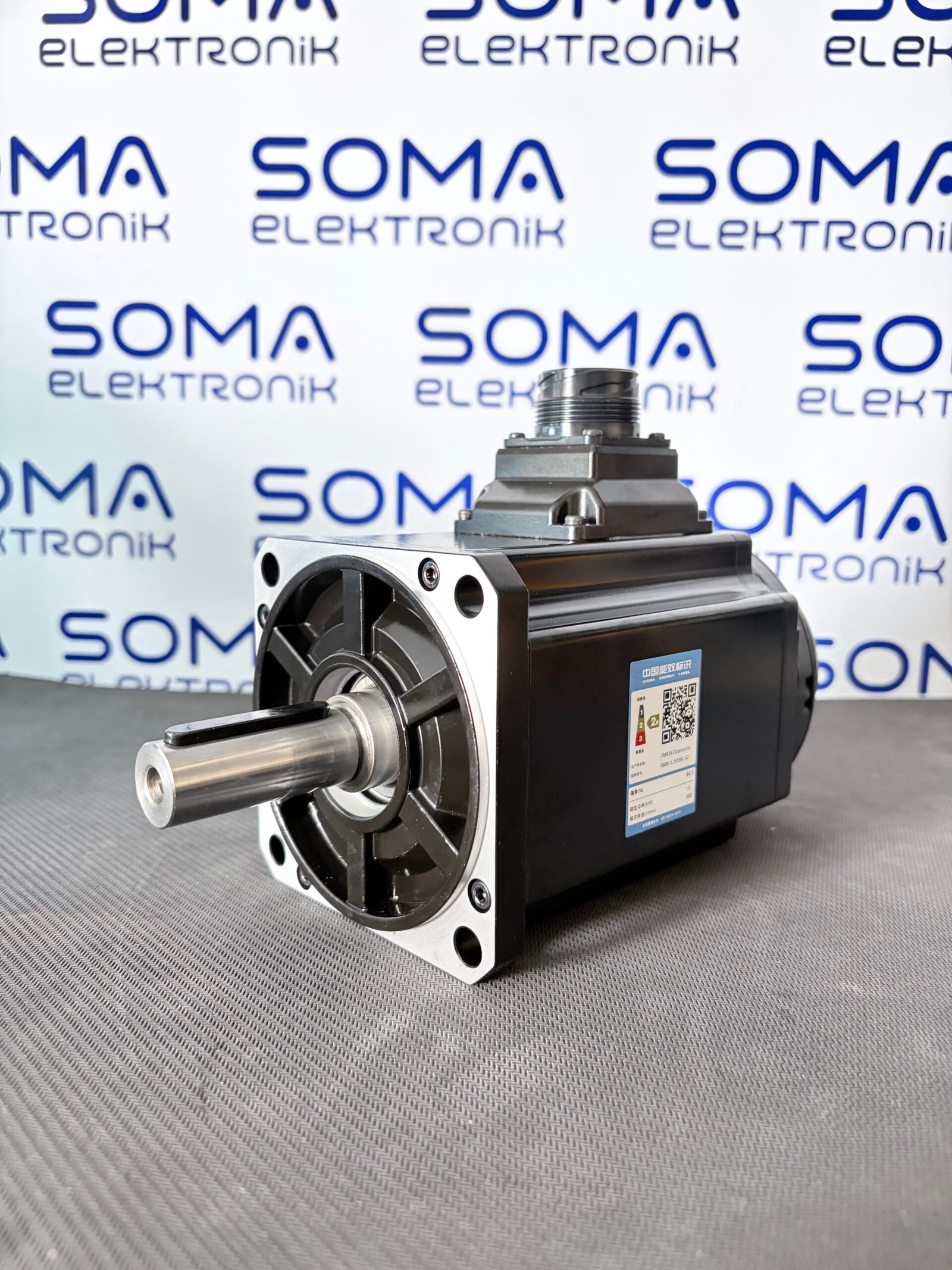 R88M-1L1K530C-S2 OMRON SERVO MOTOR 1.5 kW