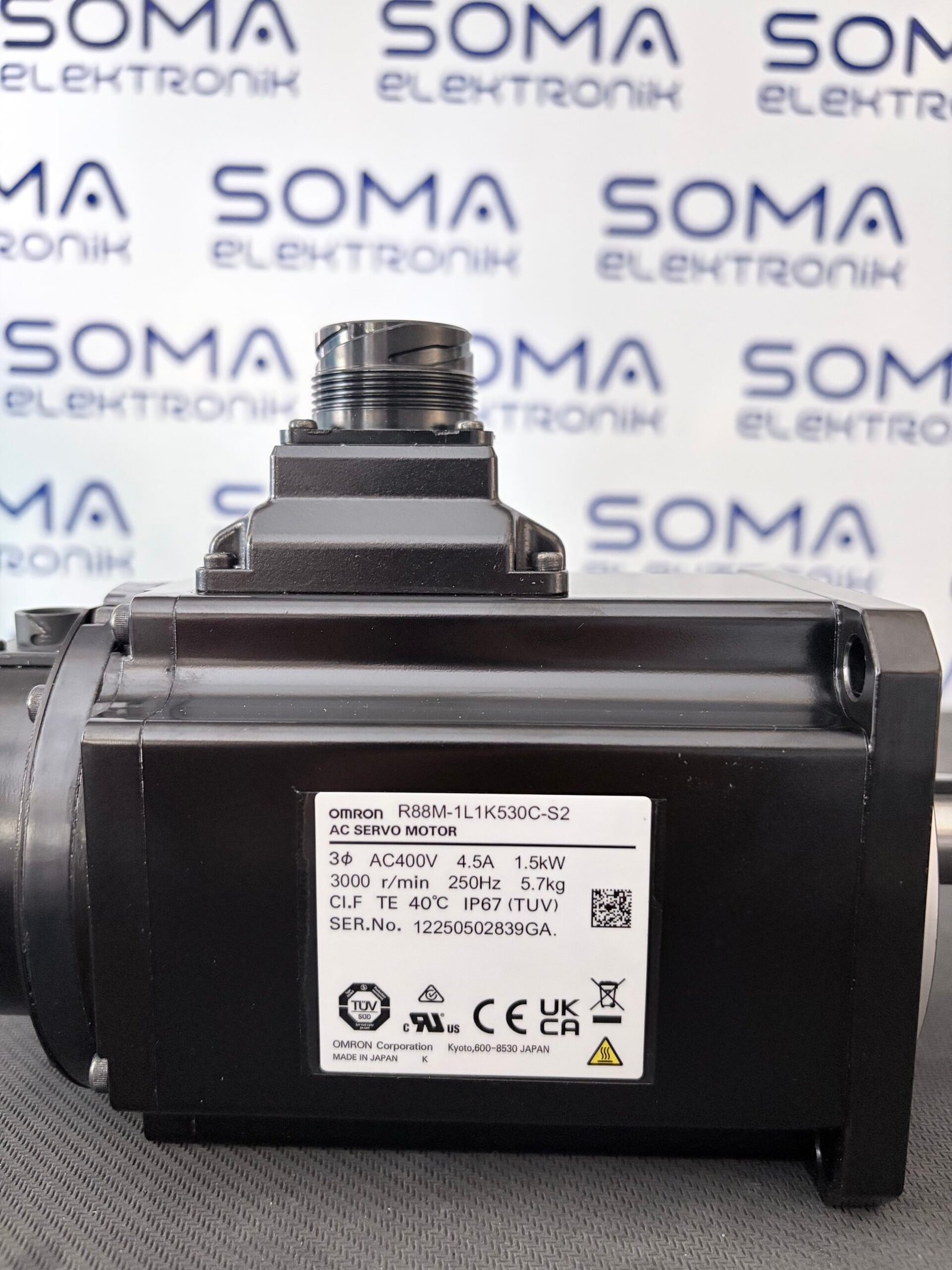 R88M-1L1K530C-S2 OMRON SERVO MOTOR 1.5 kW - Görsel 3